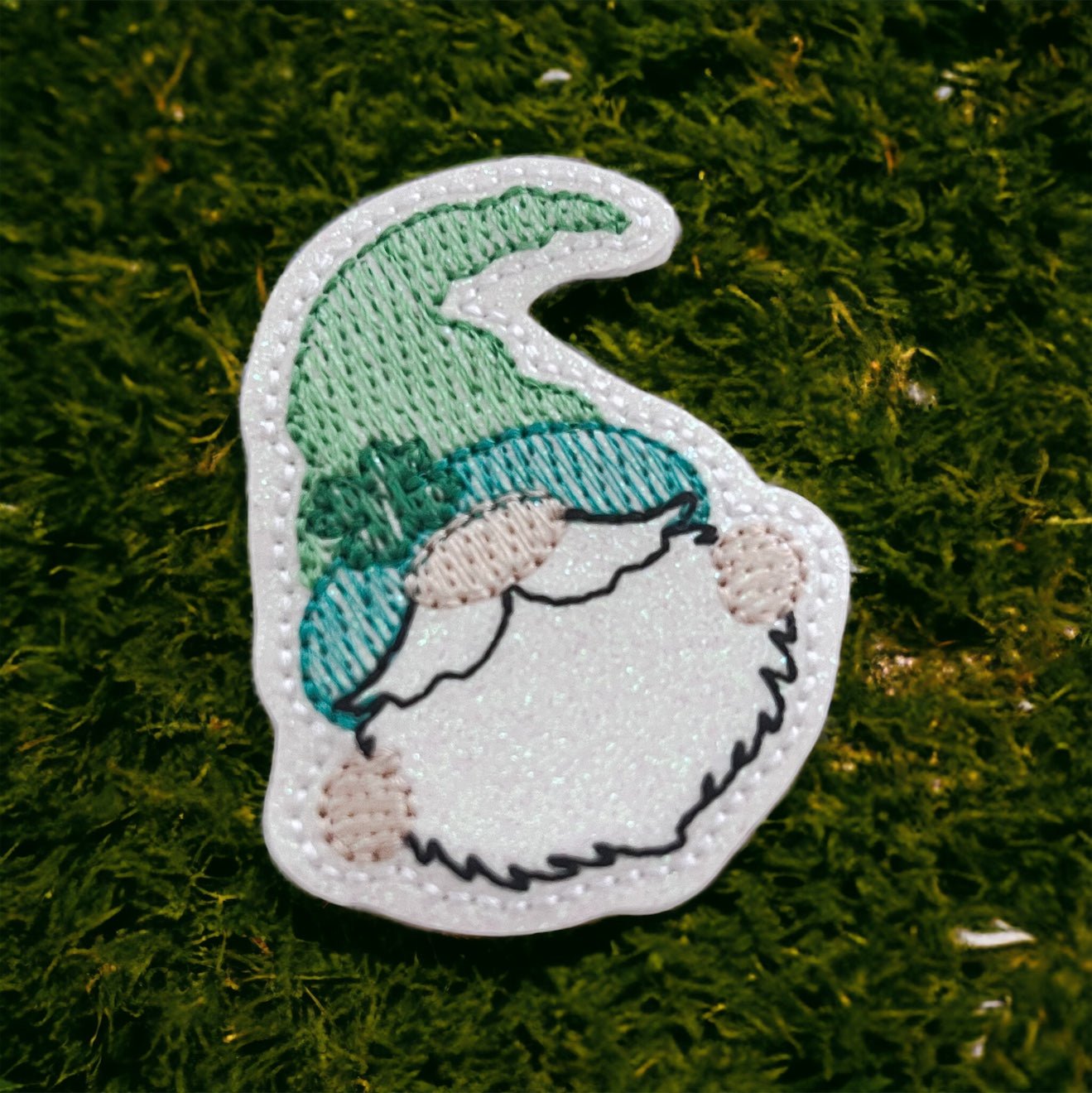 Vinyl St. Patrick’s Day Gnome Face Badge Topper + Reel - | Happie Potato Image 2