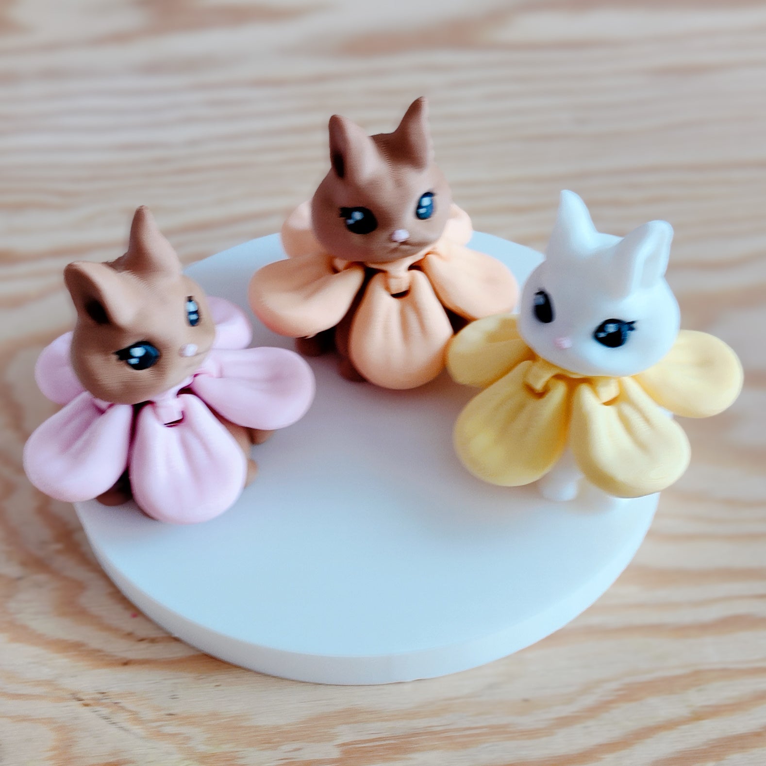 Articulated Blossom Bunny Fidget - | Happie Potato Image 1