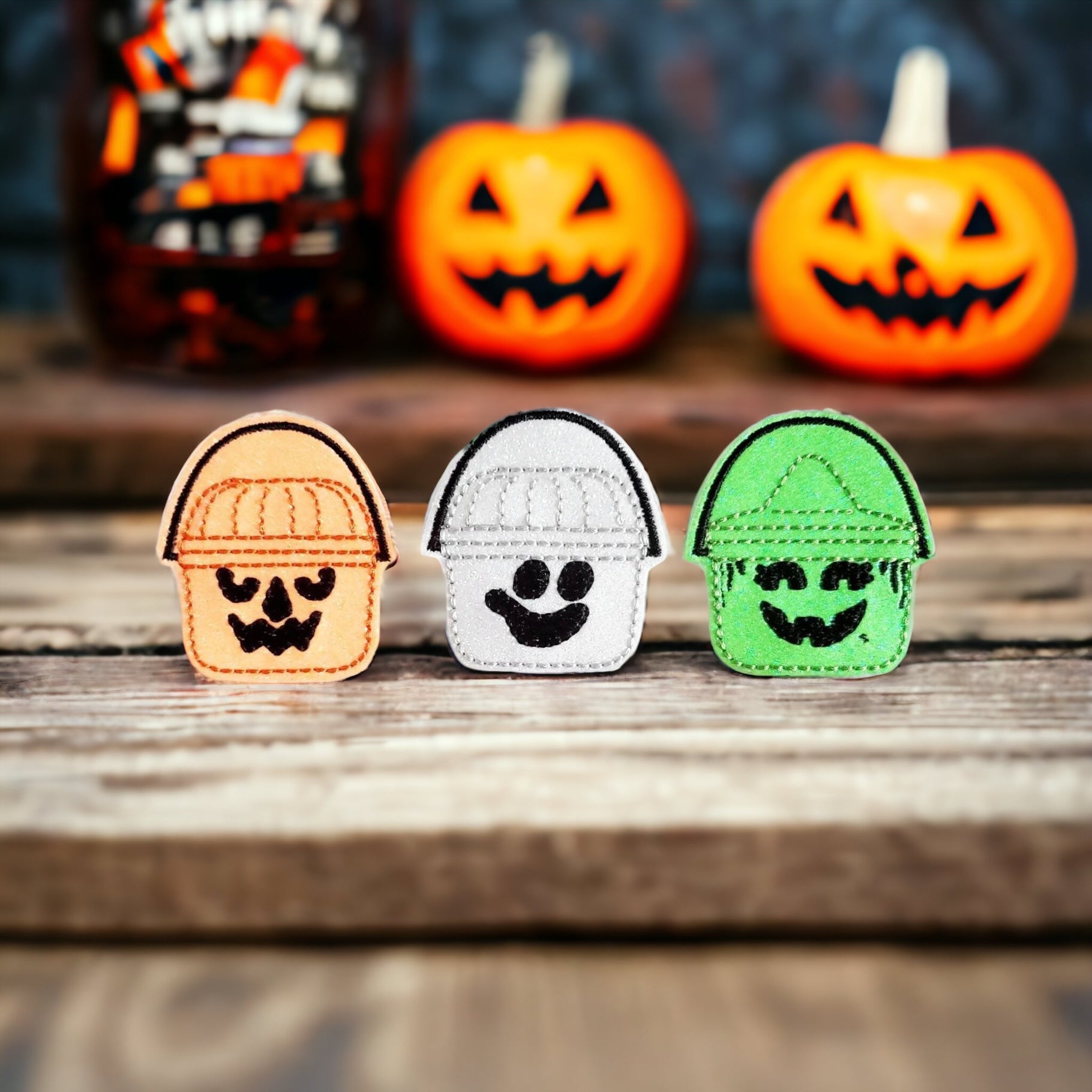 Vinyl Halloween Bucket Badge Topper + Reel - | Happie Potato Image 2