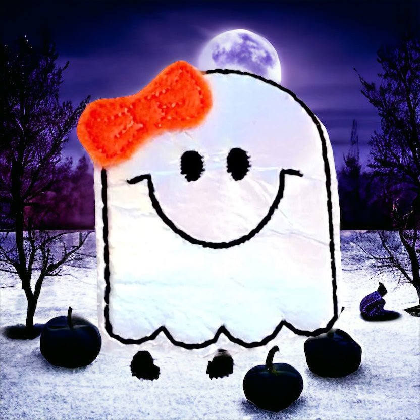 Vinyl Shiny Ghost Badge Topper + Reel - | Happie Potato Image 2