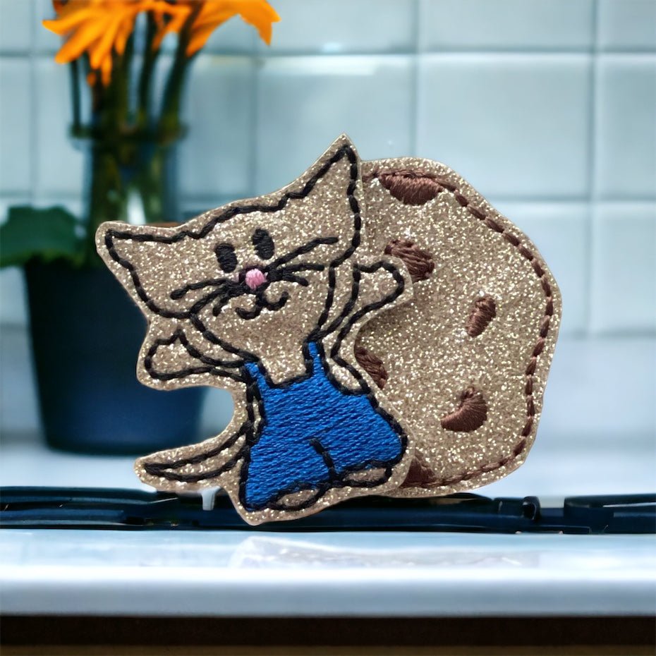 Vinyl If You Give a Mouse a Cookie Badge Topper + Reel - | Happie Potato Image 2