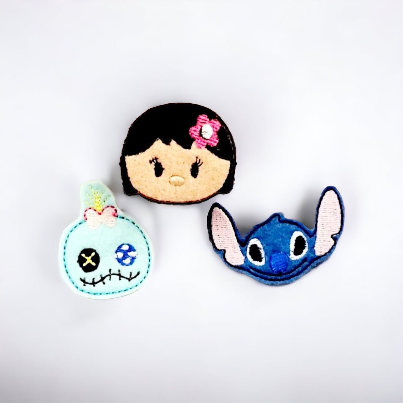 Felt LILO and Stitch Badge Topper + Reel - | Happie Potato Image 1