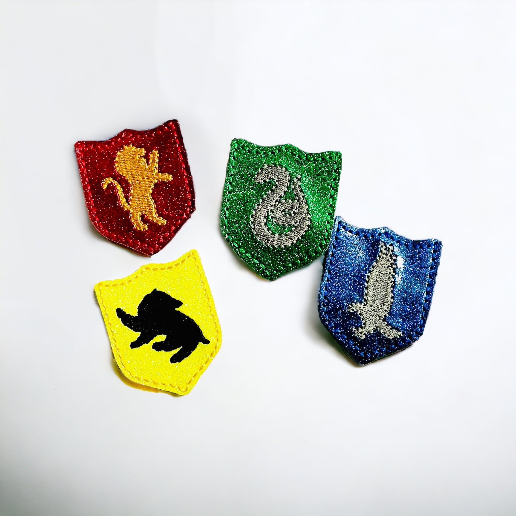 Vinyl HP Wizard House Glitter Badge Topper + Reel - | Happie Potato Image 1