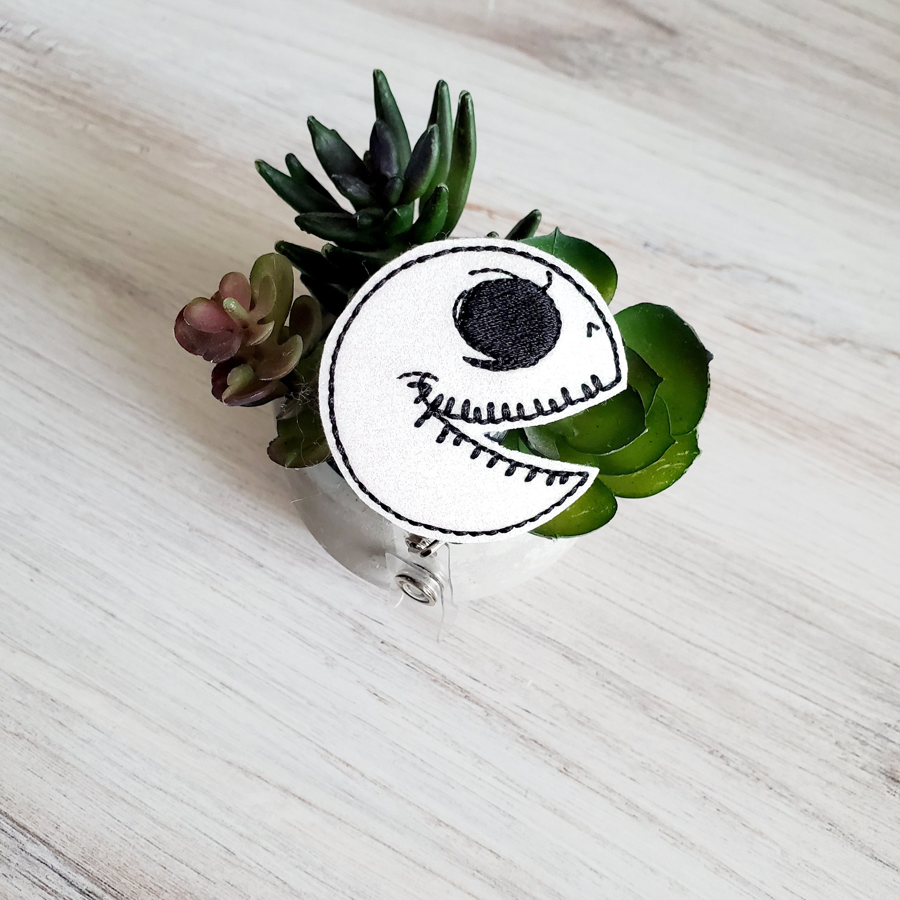 Vinyl Jack Skell Boogie Badge Topper + Reel - | Happie Potato Image 4