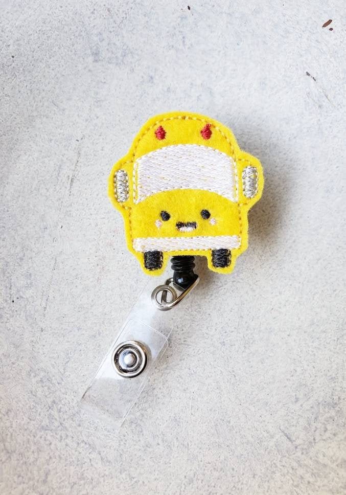 Felt School Bus Badge Topper + Reel - | Happie Potato Image 2