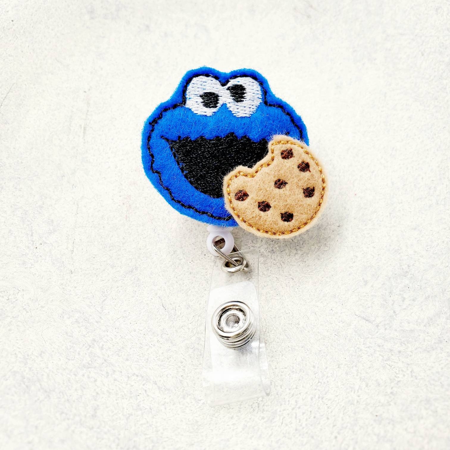 Felt Cookie Monster Badge Topper + Reel - | Happie Potato Image 3