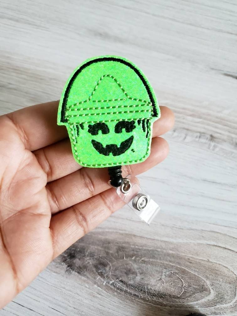 Vinyl Halloween Bucket Badge Topper + Reel - | Happie Potato Image 9