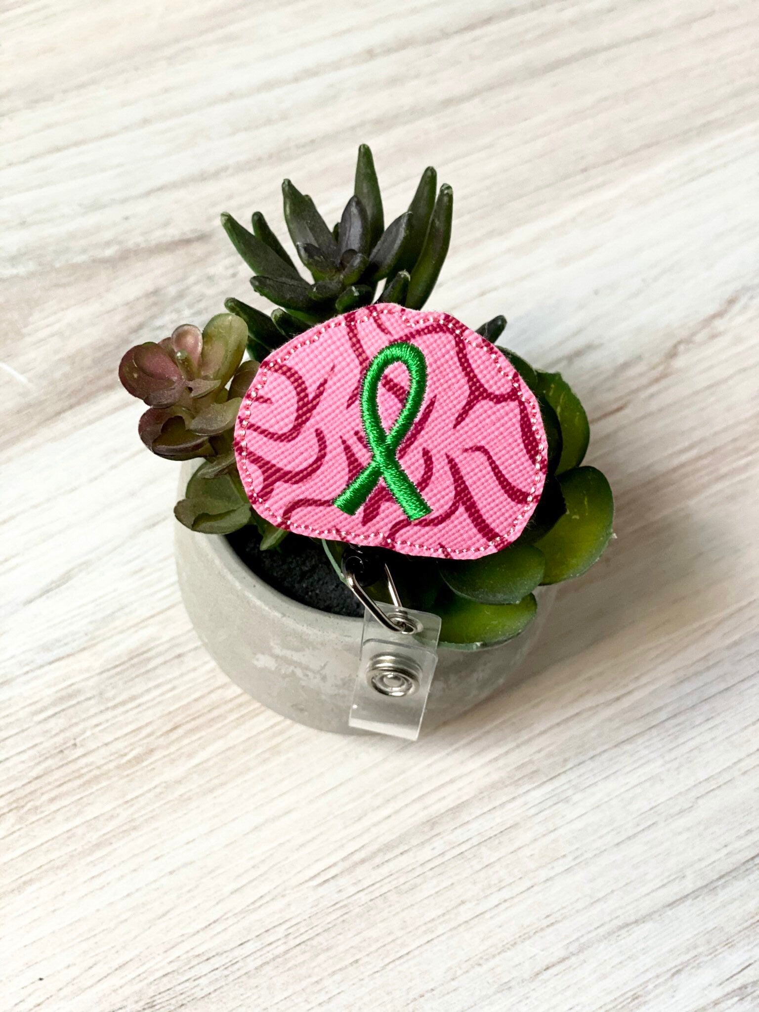 Vinyl Brain Badge Badge Topper + Reel - | Happie Potato Image 6
