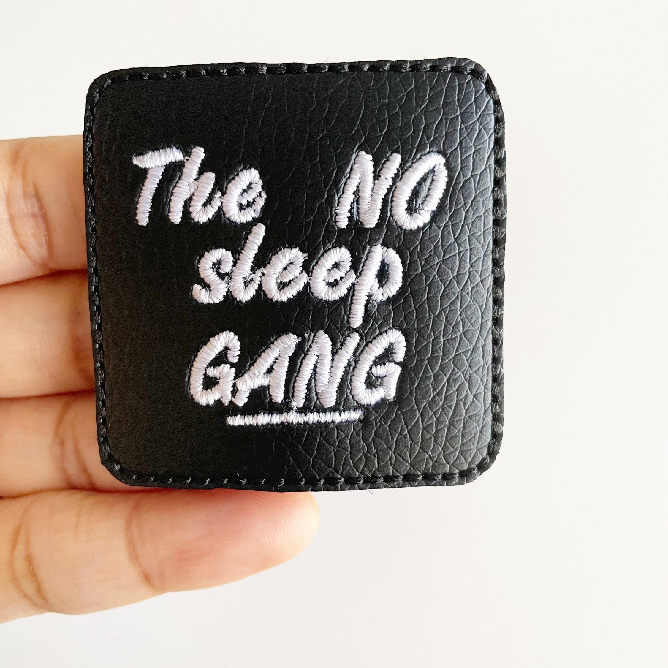 Vinyl The No Sleep Gang Black Badge Topper + Reel - | Happie Potato Image 1