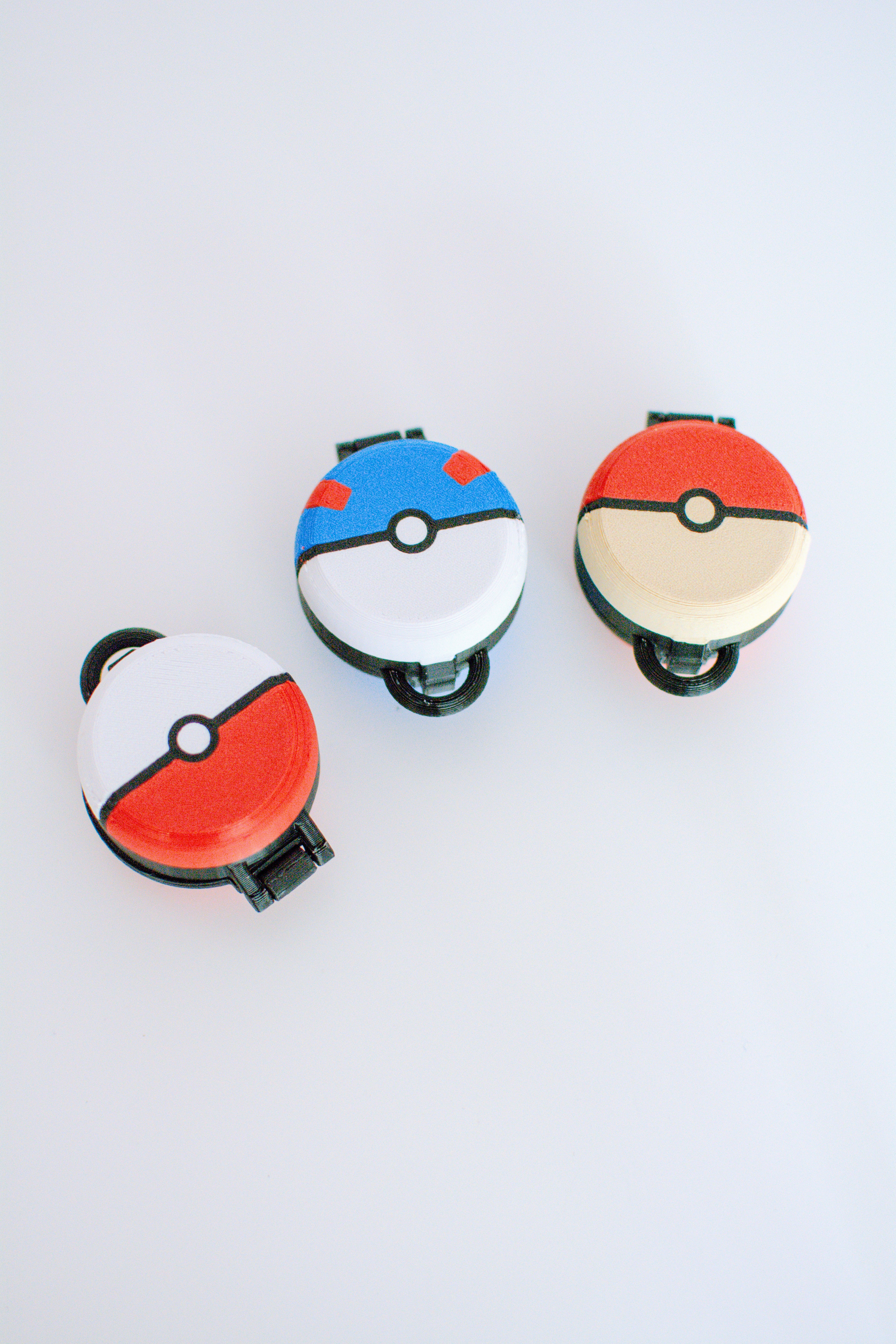 Poke Ball Waffle Clicker - 3D Fidget Satisfying ASMR Toy - | Happie Potato Image 3