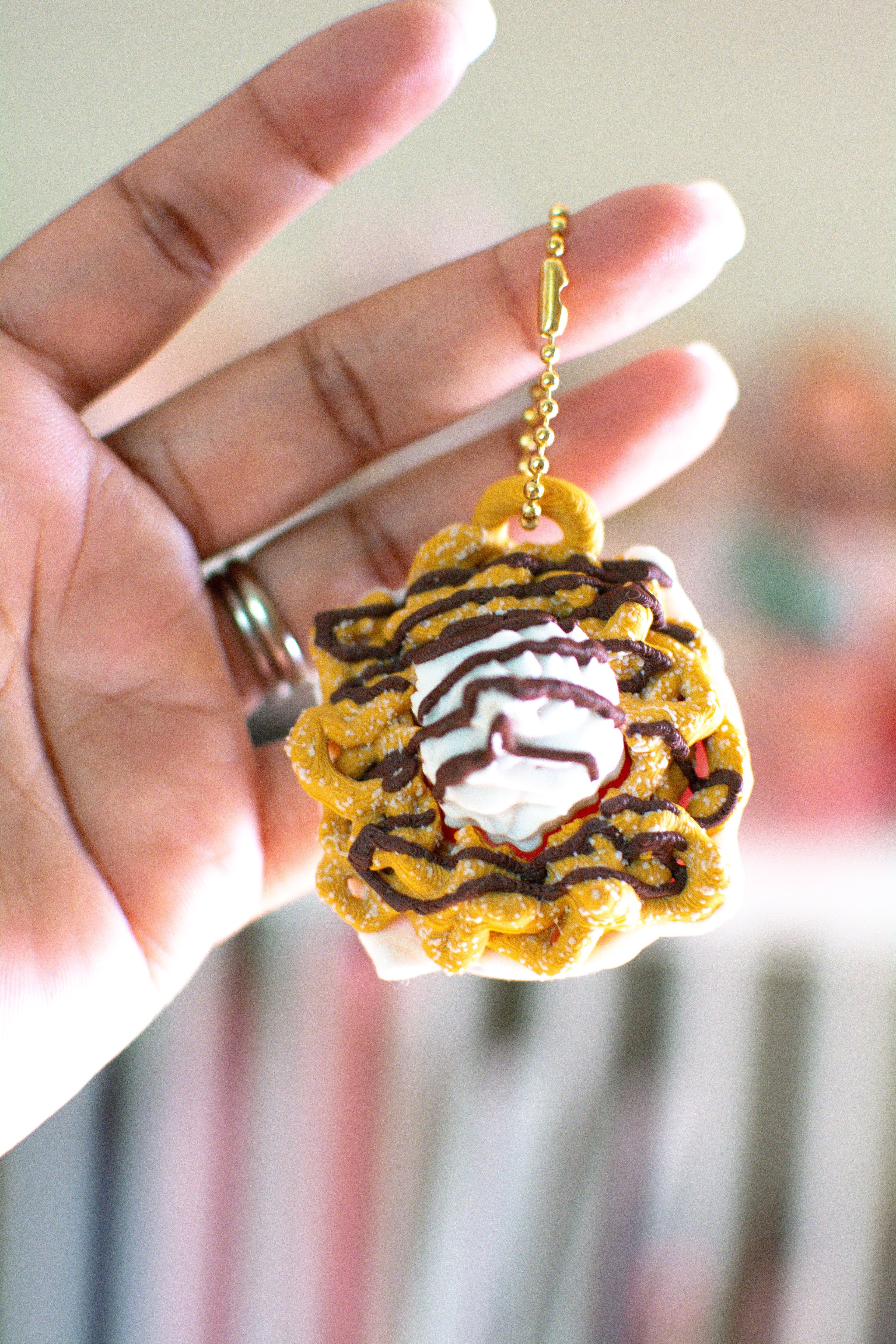 Funnel Cake Clicker - | Happie Potato Image 4